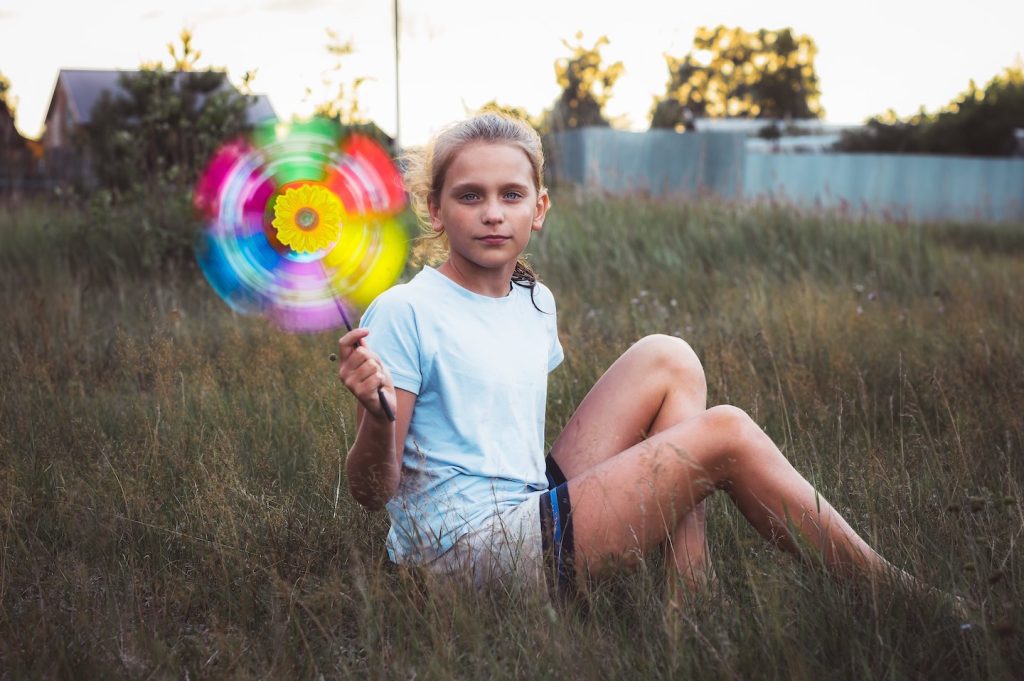 How Does Color Infuence Human Behavior